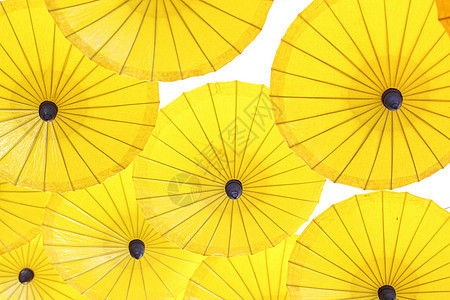 白色背景上的黄色雨伞图案 艺术 阳伞 五颜六色的 天图片