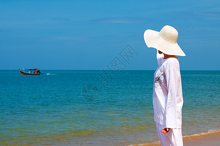 休假时间 海滩 海景 女士 女孩 天空 喜悦 放松 夏天图片