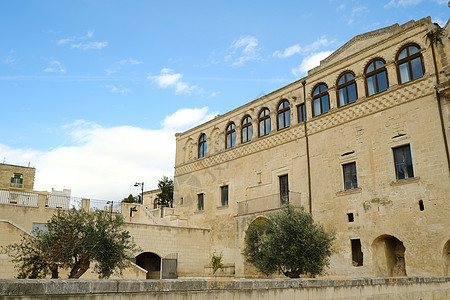 马泰拉圣阿戈斯蒂诺女修道院前图片