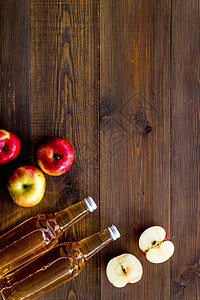 木木背景最顶视图空间的苹果苹果苹果醋瓶图片