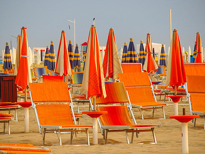 Rimini - 橙色封闭雨伞 里米尼 蓝色的 太阳图片