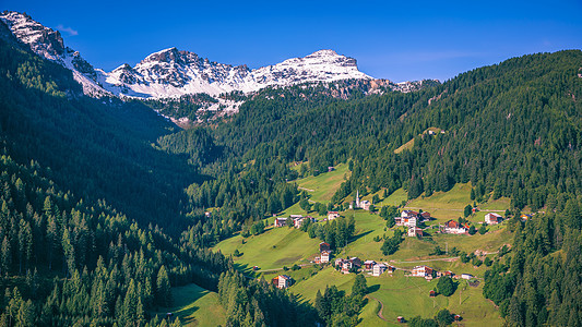 Dolomites山脉和传统村庄 北北部 房子 阿尔卑斯山图片