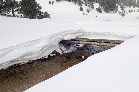 冬季风景 拉雷西奥运河和科伦贝河口 雪 冰图片