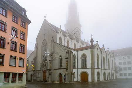 圣加仑圣劳伦斯教堂 旅行 历史性 教会 有雾 阿尔卑斯山图片