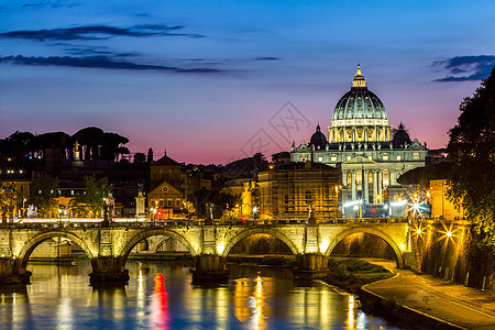 梵蒂冈城 罗马 意大利 意大利 美丽的充满活力的夜光图像全景 河 天际线图片