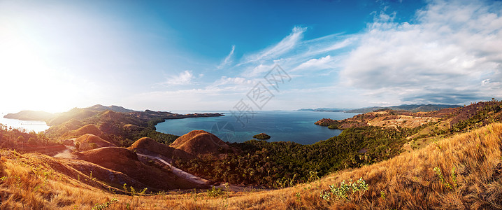 拉本巴霍的阿梅莉亚日落点 阳光明媚的天气全景 旅行 帕达图片