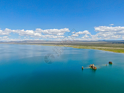 莫诺州莫诺湖与夏季塔法岩层的空中观察 莫诺州 天空 凝灰岩图片