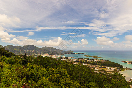 塞舌尔的美丽景象在阴云温暖的天气中 是旅游岛屿的概念 拜厄 支撑图片