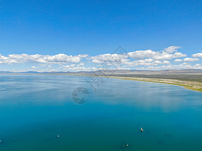 莫诺州莫诺湖与夏季塔法岩层的空中观察 莫诺州 盐水 水图片