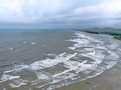 印度卡纳塔克 Karnataka 穆鲁德什瓦尔海浪图和海面的Arial视图图片