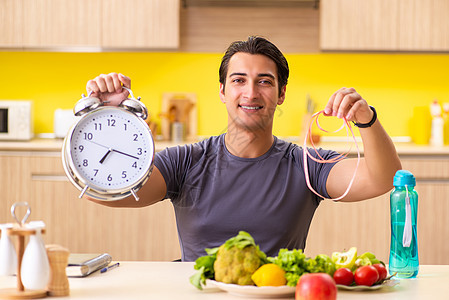 饮食和健康饮食概念中的青年男子 博主 苹果 博客图片