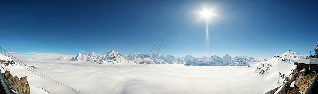 来自P的瑞士天际天空线上的 雪幕 阿尔卑斯山图片