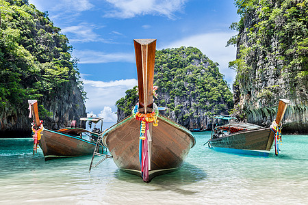 泰国传统木条长尾拖船和Tha美丽的海滩 海洋图片