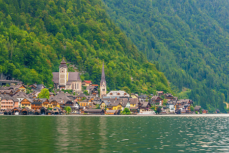 奥地利著名的Hallstatt村风景 夏天图片
