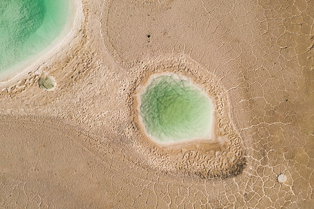 中国青海的盐湖 自然风景环绕中国青海 大柴旦图片