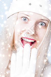 圣诞快乐和闪亮的雪地背景 金发美女P 魔法图片