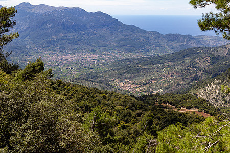 西班牙马洛卡市索勒 Soller 旅行目的地 岩石图片