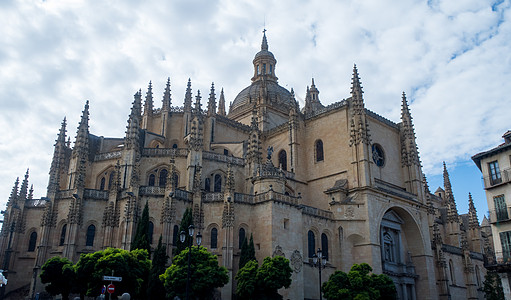 西班牙哥特式罗马天主教堂塞戈维亚大教堂的美丽照片图片