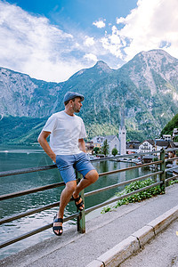 前往奥地利阿尔卑斯山脉的霍斯塔德湖Hallstatter村 建筑学 哈尔斯塔特图片