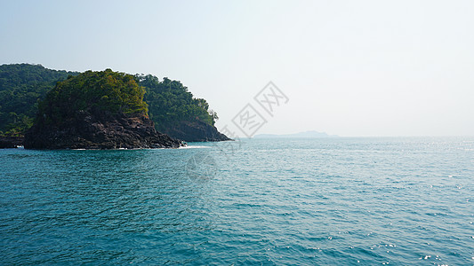 乘船到泰国的海上旅行 绿群岛 甲板 运输 海滩图片