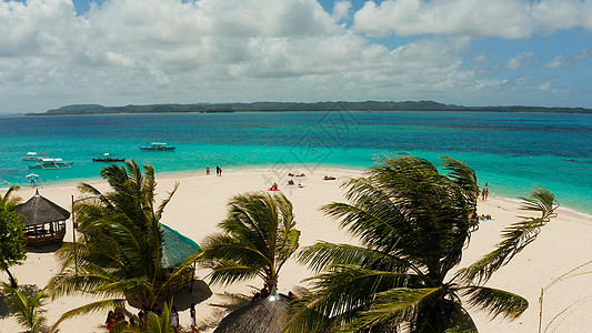 热带达科岛 海滩沙滩和游客 亚洲 礁 风景 鸟瞰图图片