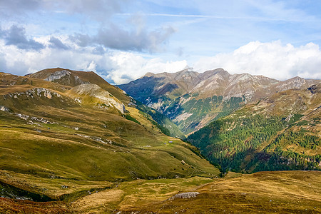 奥地利秋天风景优美的山地景色 假期 自然 农村图片