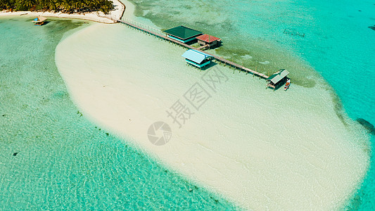 菲律宾奥诺克岛巴拉巴茨岛 环礁上有一个海滩的热带岛屿 夏天 美丽的海滩图片