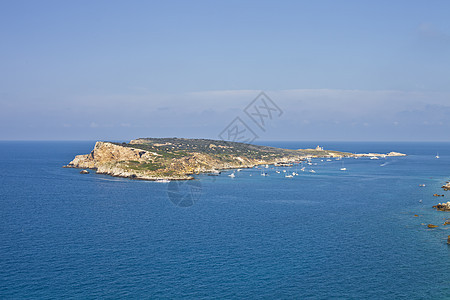 卡普拉亚岛 意大利 tipycal 岩石海岸线的风景 亚得里亚海 普利亚 意大利图片