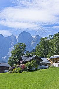 Gosau 阿尔卑斯山自然景观 拥有德国风格小房子的阿尔卑斯山脉 奥地利 欧洲 戈绍 蓝色地平线图片