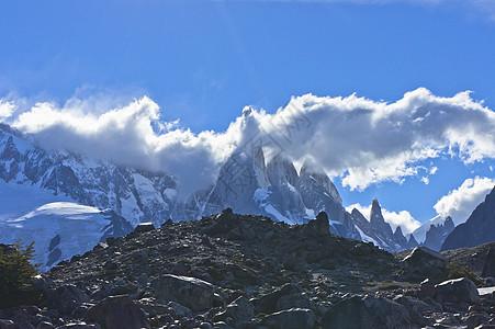 Cerro Torre山 巴塔哥尼亚 阿根廷 南美洲 蓝色地平线 蓝天图片