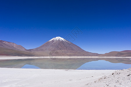 高平湖 玻利维亚 南美洲 拉古纳佛得角 绿湖 火山 天空图片