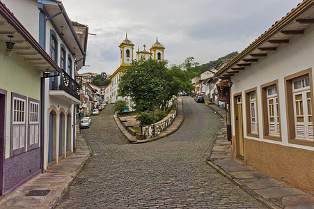 Ouro Preto 与殖民地教会的旧城街面观 巴西 南美洲 热带 旅游图片