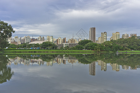 巴西 南美洲伊比拉普埃拉公园圣保罗 街道 天际线图片