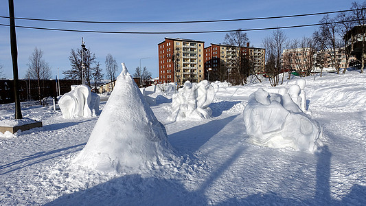 艺术 冬季在瑞典北部基律纳雪雪中心的一个广场上雕冰的石刻 旅游 俄罗斯图片