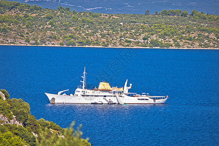 克罗地亚达尔马提亚群岛Kornati国家公园观的Christina O游艇图片