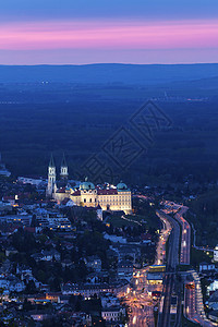 克洛斯特内斯堡修道院 日落 天线 地标 城市图片