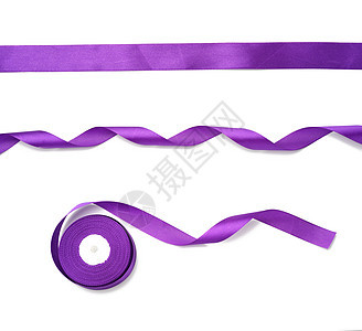 白色背景的紫色丝带 礼品包装装饰图片