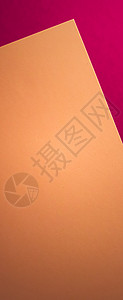 空白A4纸 粉红背景的棕褐色作为办公文文具平板 豪华品牌平铺牌和模型品牌设计 横幅图片