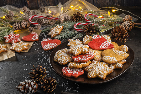 圣诞烤饼干 甜的 糖果 庆典 心 软糖 面包店 十二月 雪花图片