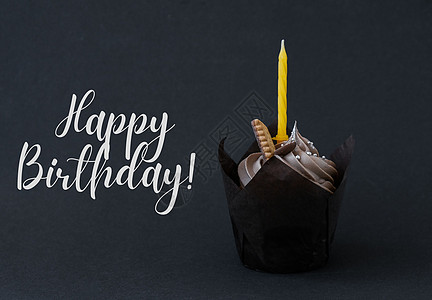 生日快乐贺卡 生日纸杯蛋糕和蜡烛 节假日 生日蛋糕 快乐的图片