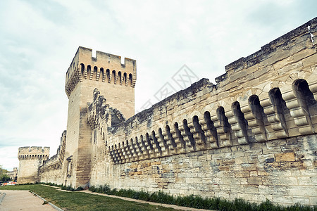 法国古老的阿维尼翁镇教皇宫附近的堡垒墙 法国图片