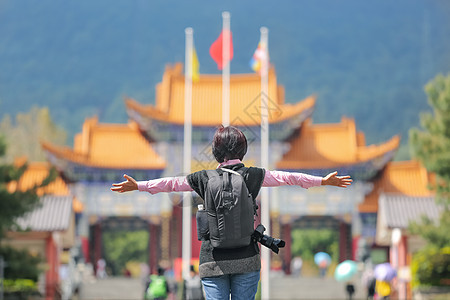 中国元南达利老城重生寺观光游客 旅游 上海 放松图片