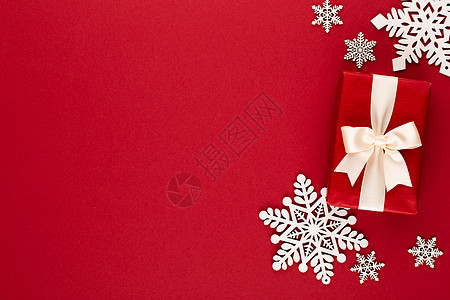 圣诞节 节日礼物盒 在红色背景 纸 红色的 假期图片