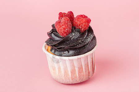 以浅粉红背景的美味蛋糕贴近了 烘烤 美食 磨砂图片