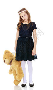 带着泰迪熊的女孩 甜的 漂亮的 快乐的 玩具 健康 关心图片