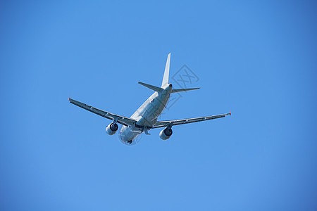 现代飞机 商业的 空气 旅行 快速地 日出 运输 云图片