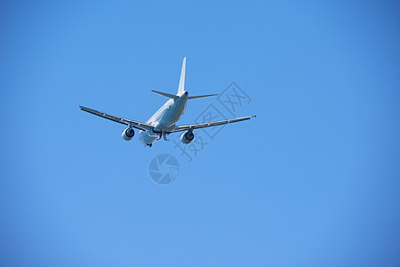 现代飞机 云 日落 速度 奢华 假期 客机 天空 快速地图片