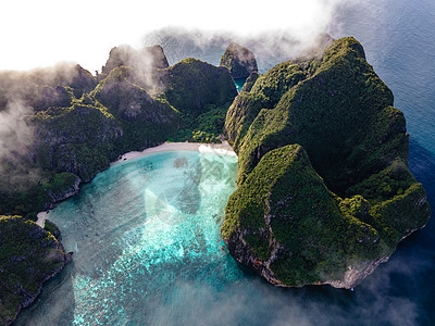 玛雅湾皮皮岛泰国 绿松石清水泰国皮皮岛 泰国皮皮岛风景鸟瞰图 甲米 蓝色的图片