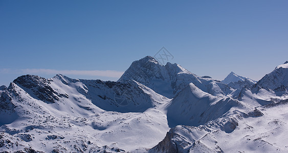 寒冬美丽的山地风景 滑雪 冰川 阿尔卑斯山 法国图片