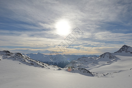 冬季山脉的广度景色 霜 寒冷的 冰川 雪 旅行图片